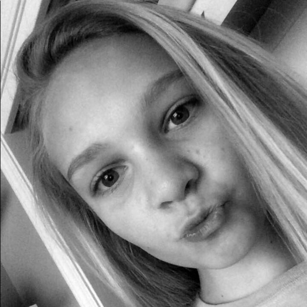 Meet your Posher, Lily